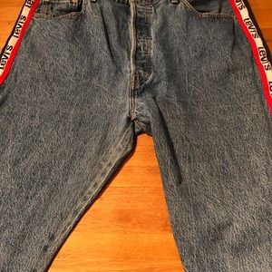 Levi's | Jeans | Levis 5 Logo Stripe High Rise Crop Straight ...